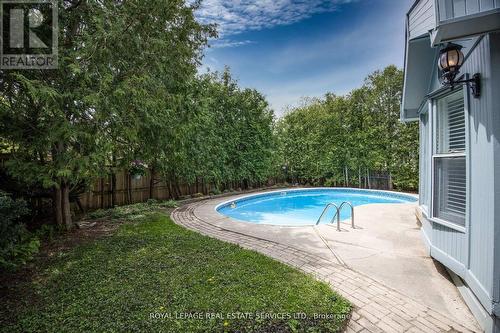 198 Romfield Circuit, Markham, ON - Outdoor With In Ground Pool With Backyard