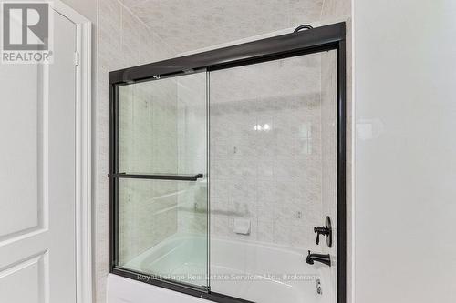 1688 Glenvista Drive, Oakville (Jc Joshua Creek), ON - Indoor Photo Showing Bathroom