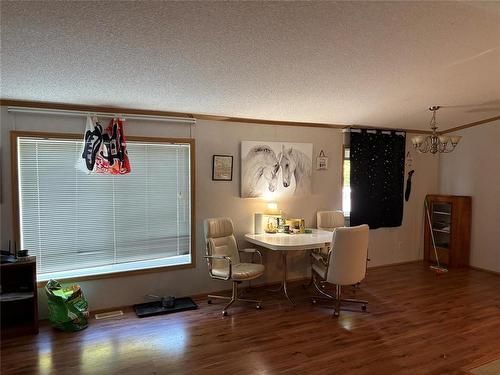 89 Mcdonald Drive, Strathclair, MB - Indoor