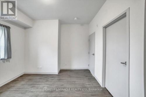 205 - 269 Sunview Street, Waterloo, ON - Indoor Photo Showing Other Room
