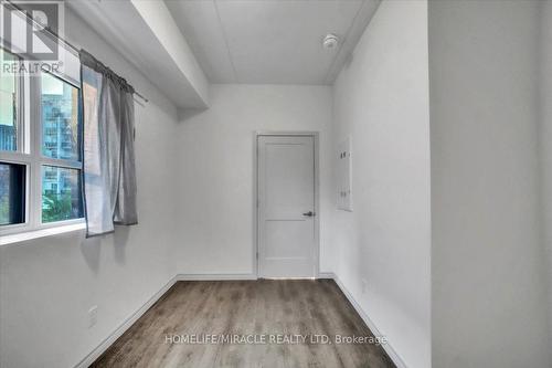 205 - 269 Sunview Street, Waterloo, ON - Indoor Photo Showing Other Room