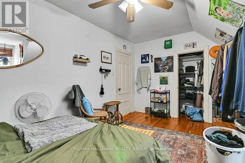 255 Fifth Avenue, Ottawa, ON - Indoor