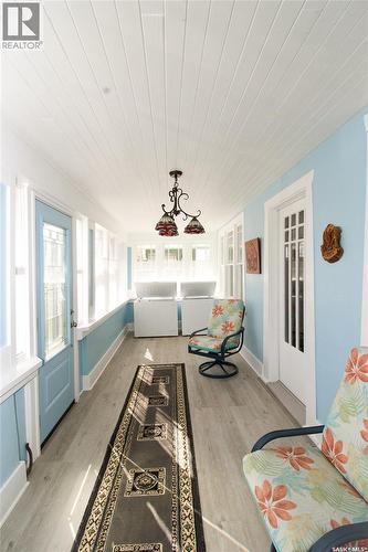 671 2Nd Street E, Shaunavon, SK - Indoor