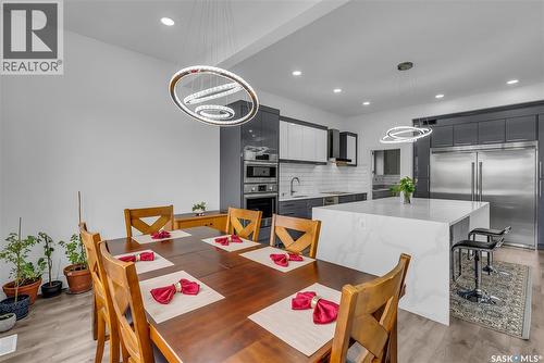 144 Forsey Avenue, Saskatoon, SK - Indoor Photo Showing Dining Room
