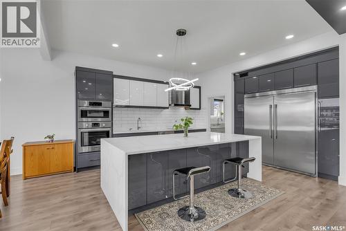 144 Forsey Avenue, Saskatoon, SK - Indoor Photo Showing Kitchen With Upgraded Kitchen