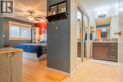 7150 Devito Drive, Trail, BC - Indoor Photo Showing Other Room