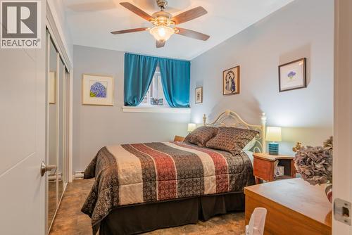 7150 Devito Drive, Trail, BC - Indoor Photo Showing Bedroom