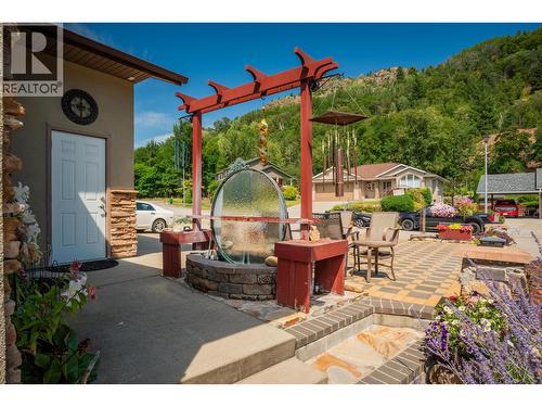 7150 Devito Drive, Trail, BC - Outdoor With Deck Patio Veranda
