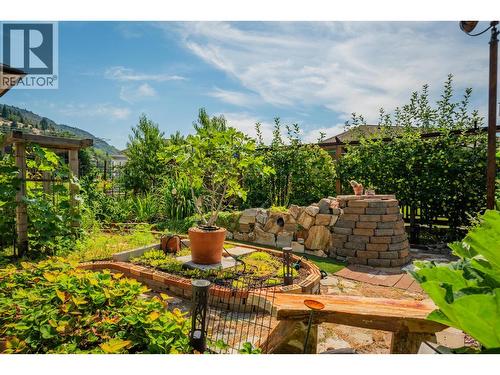 7150 Devito Drive, Trail, BC - Outdoor