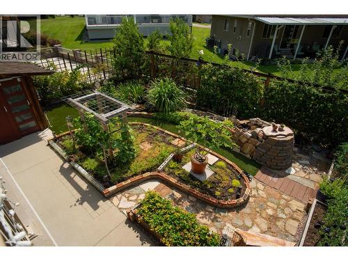 7150 Devito Drive, Trail, BC - Outdoor With Deck Patio Veranda