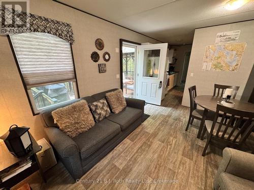 733 Poplar Crescent, Bracebridge (Macaulay), ON 