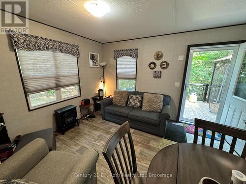 733 Poplar Crescent, Bracebridge (Macaulay), ON 