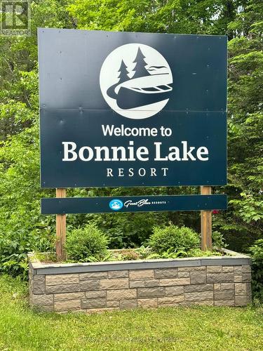 733 Poplar Crescent, Bracebridge (Macaulay), ON 