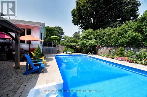 Stunning in-ground pool and fully fenced yard - 4131 Lorraine Crescent, Burlington, ON - Outdoor With In Ground Pool With Deck Patio Veranda With Backyard