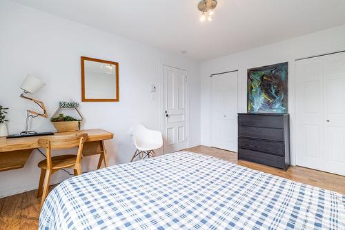 Bedroom - 1580 Rue De Champlain, Montréal (Ville-Marie), QC - Indoor Photo Showing Bedroom