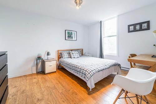 Bedroom - 1580 Rue De Champlain, Montréal (Ville-Marie), QC - Indoor Photo Showing Bedroom