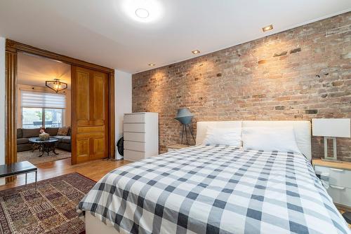 Bedroom - 1580 Rue De Champlain, Montréal (Ville-Marie), QC - Indoor Photo Showing Bedroom
