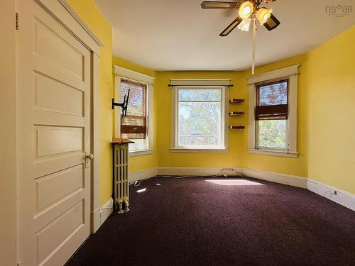 12 Fairview Avenue, Stellarton, NS 