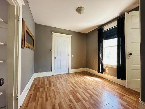 12 Fairview Avenue, Stellarton, NS 