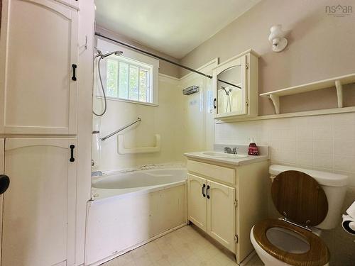 12 Fairview Avenue, Stellarton, NS 