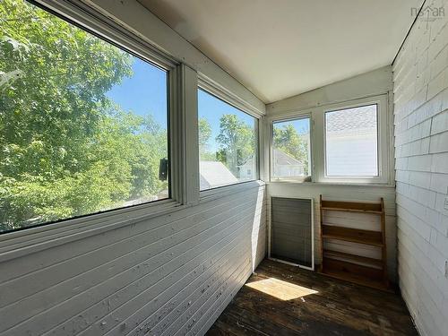 12 Fairview Avenue, Stellarton, NS 