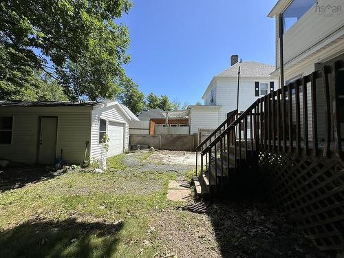 12 Fairview Avenue, Stellarton, NS 