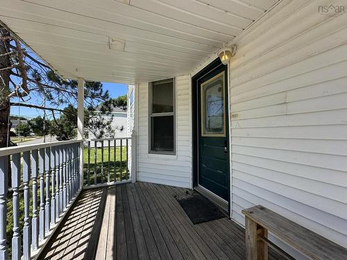 12 Fairview Avenue, Stellarton, NS 