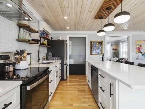 6 693 Masons Beach Road, First South, NS 