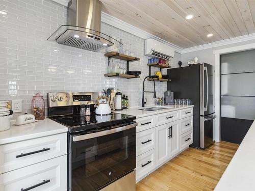 6 693 Masons Beach Road, First South, NS 