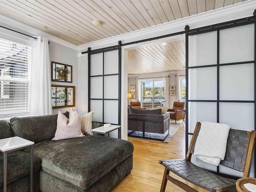 6 693 Masons Beach Road, First South, NS 