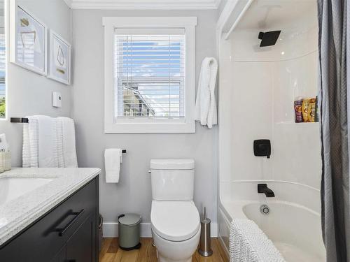 6 693 Masons Beach Road, First South, NS 