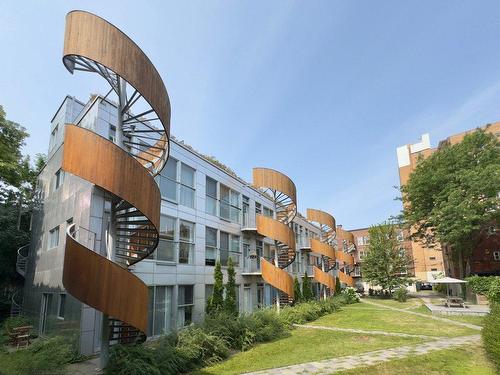 201-4878 Av. Henri-Julien  Montréal (Le Plateau-Mont-Royal), QC H2T 2E1