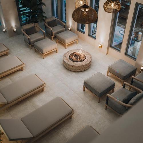 Salle communautaire - 908-1245 Rue Sherbrooke O., Montréal (Ville-Marie), QC - Indoor