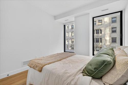 Chambre à coucher - 908-1245 Rue Sherbrooke O., Montréal (Ville-Marie), QC - Indoor Photo Showing Bedroom