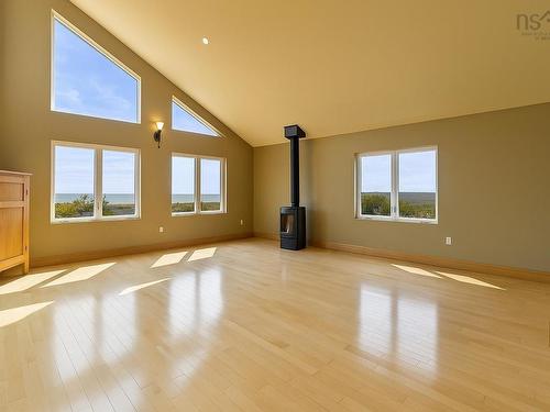 199 Aarons Way, Fergusons Cove, NS 