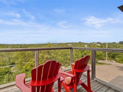 199 Aarons Way, Fergusons Cove, NS 