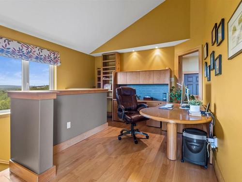 199 Aarons Way, Fergusons Cove, NS 