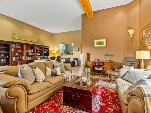 199 Aarons Way, Fergusons Cove, NS 