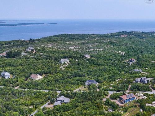 199 Aarons Way, Fergusons Cove, NS 