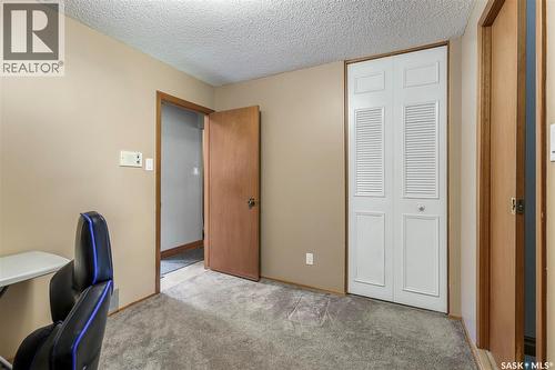 10 Selkirk Crescent, Regina, SK - Indoor