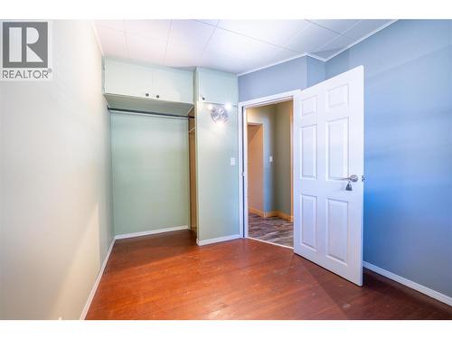503 Third Street E, Revelstoke, BC - Indoor Photo Showing Other Room