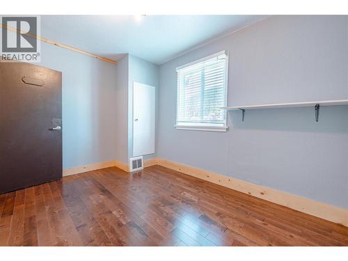 503 Third Street E, Revelstoke, BC - Indoor Photo Showing Other Room