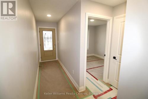 770 18Th Street, Hanover, ON - Indoor Photo Showing Other Room