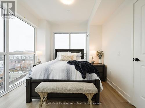 618 - 2343 Khalsa Gate, Oakville (Wm Westmount), ON - Indoor Photo Showing Bedroom