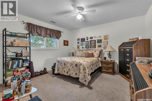 A2 532 River Street E, Prince Albert, SK - Indoor Photo Showing Bedroom