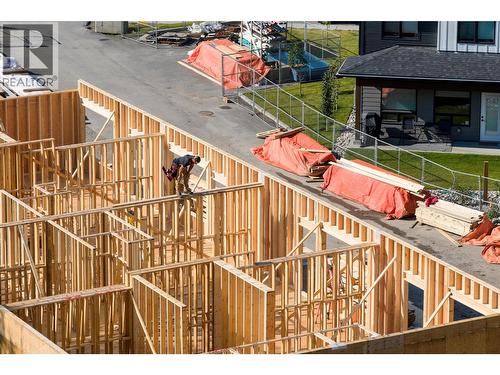 800 Riverside Way Unit# 402, Fernie, BC - 