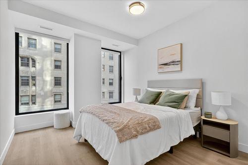 Chambre à coucher - 806-1245 Rue Sherbrooke O., Montréal (Ville-Marie), QC - Indoor Photo Showing Bedroom