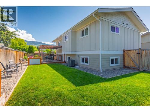 384 Hardie Road, Kelowna, BC - Outdoor With Deck Patio Veranda With Exterior