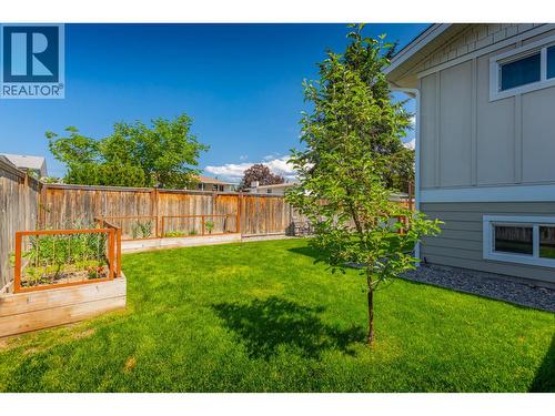 384 Hardie Road, Kelowna, BC - Outdoor