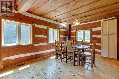 6 Shell Crescent, Mono, ON - Indoor Photo Showing Dining Room